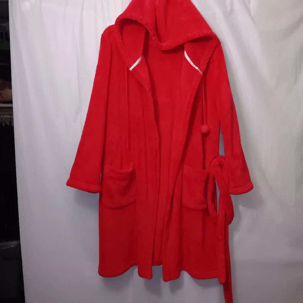 VICTORIA'S SECRET HOODED BATH ROBE RED SIZE MEDIUM
